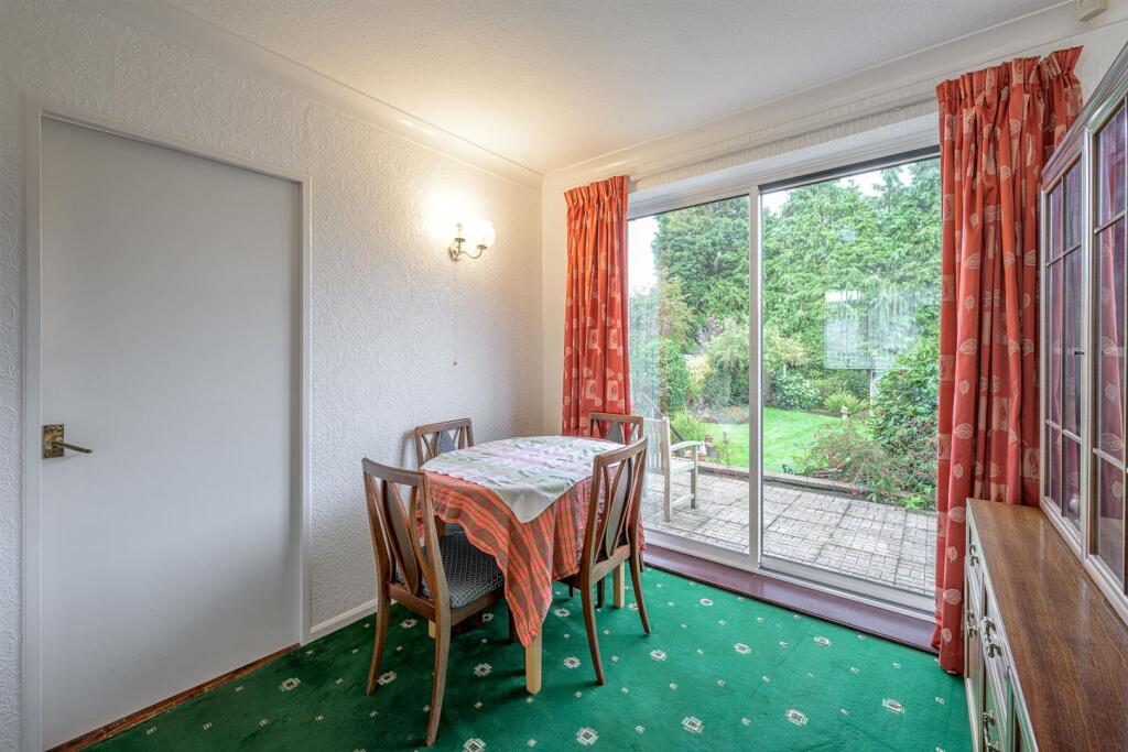 House in Dudley, West Midlands - View 4