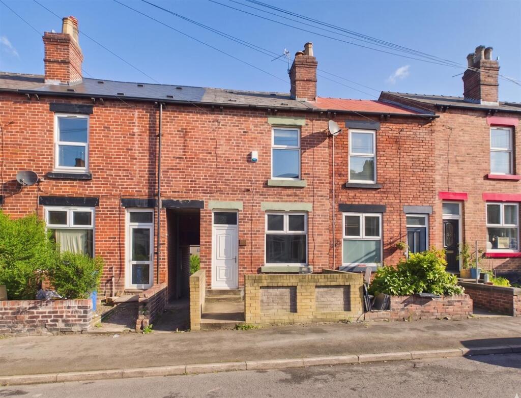 Main image of property: Upper Valley Road, Meersbrook, Sheffield