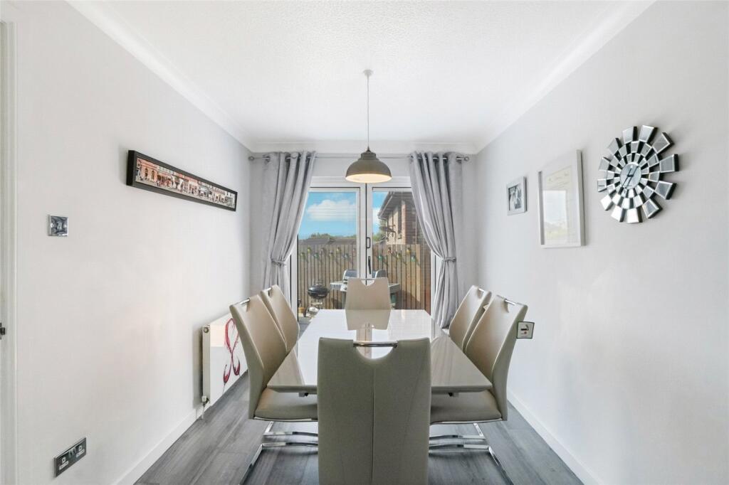 House in Howwood, Renfrewshire - View 4
