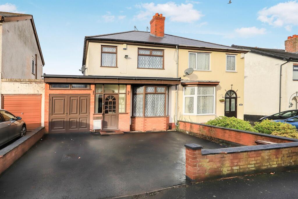 Main image of property: Leighton Road, Penn, Wolverhampton