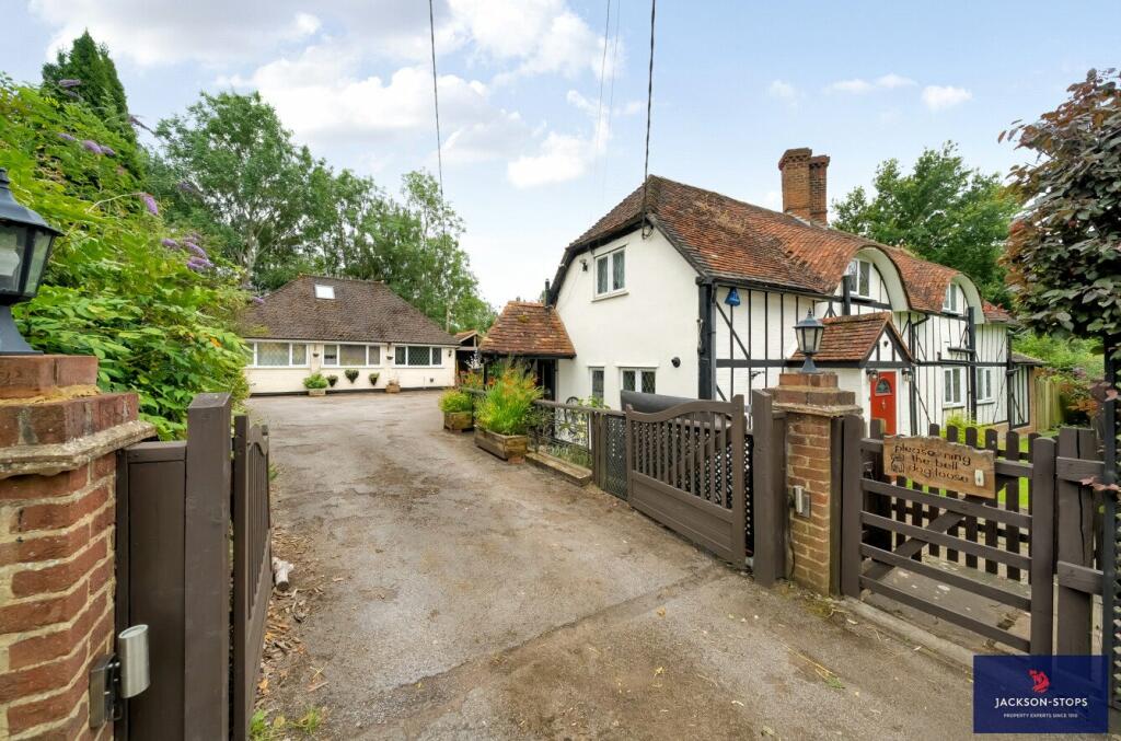 Main image of property: Ampthill Road, Lidlington, Bedfordshire, MK43