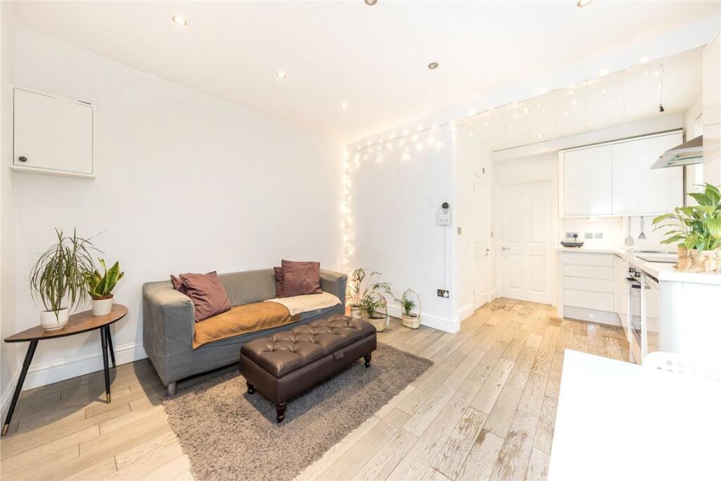 Main image of property: Kennington Lane, Kennington