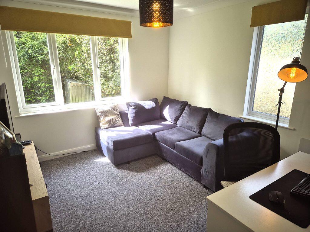 71 Kensington Fields, Dibden Purlieu, Southampton, SO45 5RX photo 4