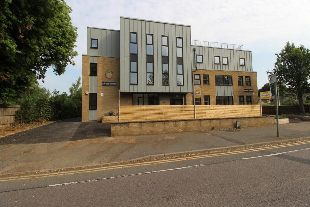 Main image of property: 6 Bedford Road , Sandy, SG19