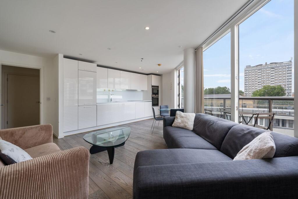 Apartment in London - View 3