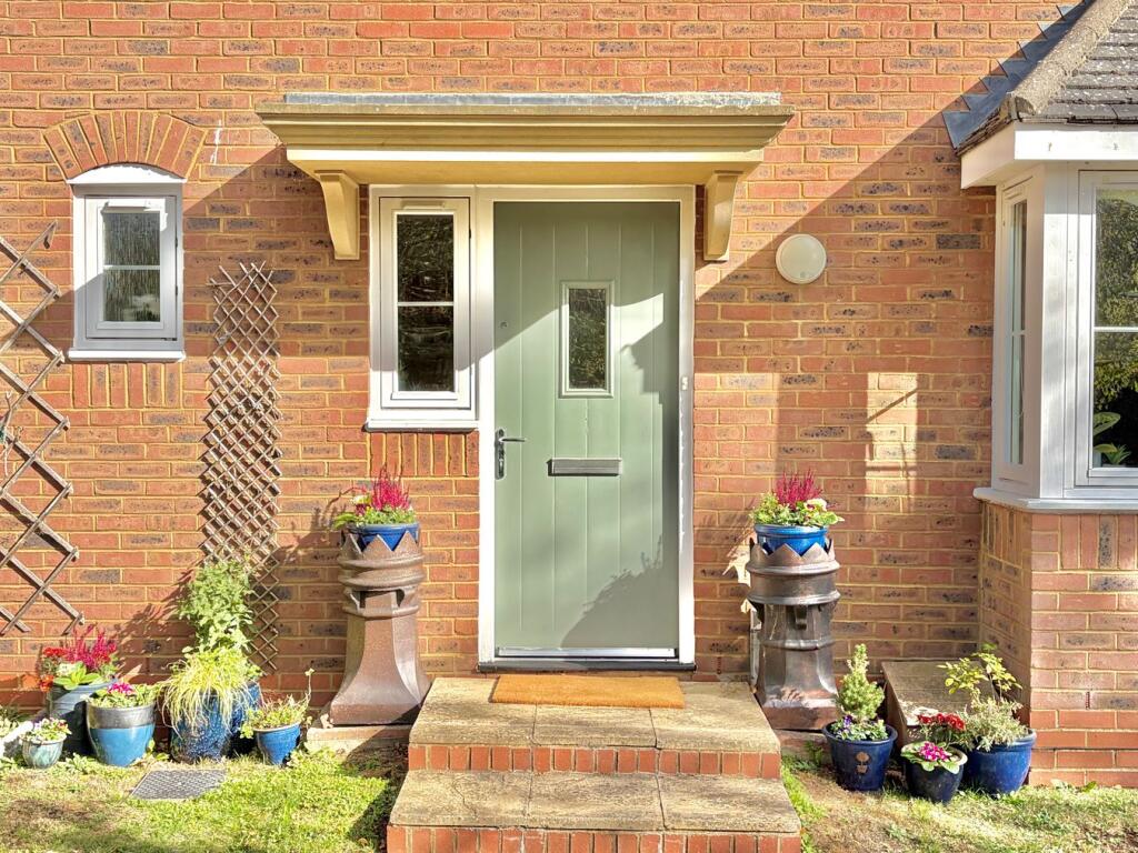 House in Milton Keynes, Hanslope - View 3