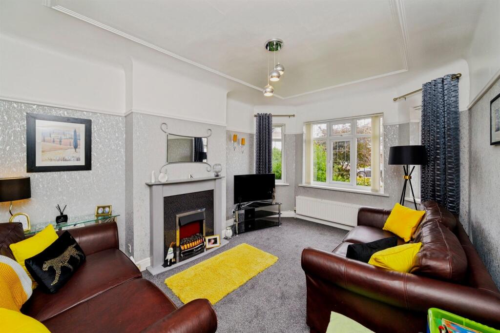 House in Upton, Overchurch Hill - View 2