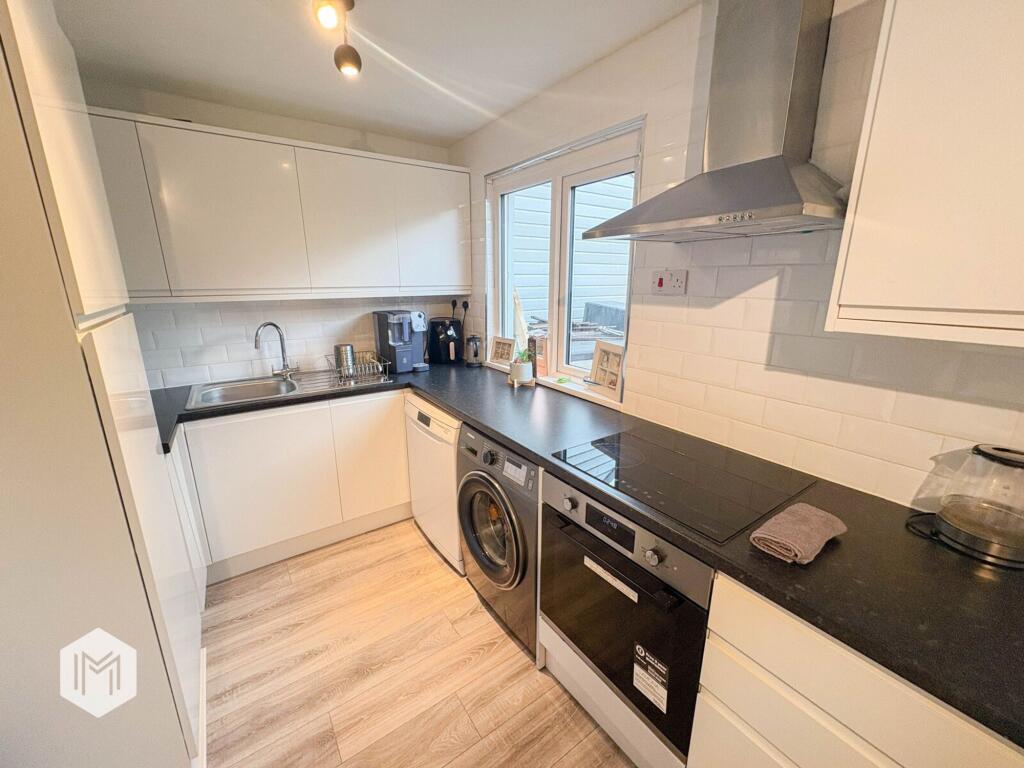 Lyster Close, Birchwood, WA3 – pohled 4
