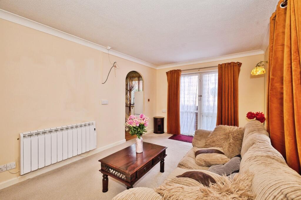 Additional image 5 of Hendford, YEOVIL