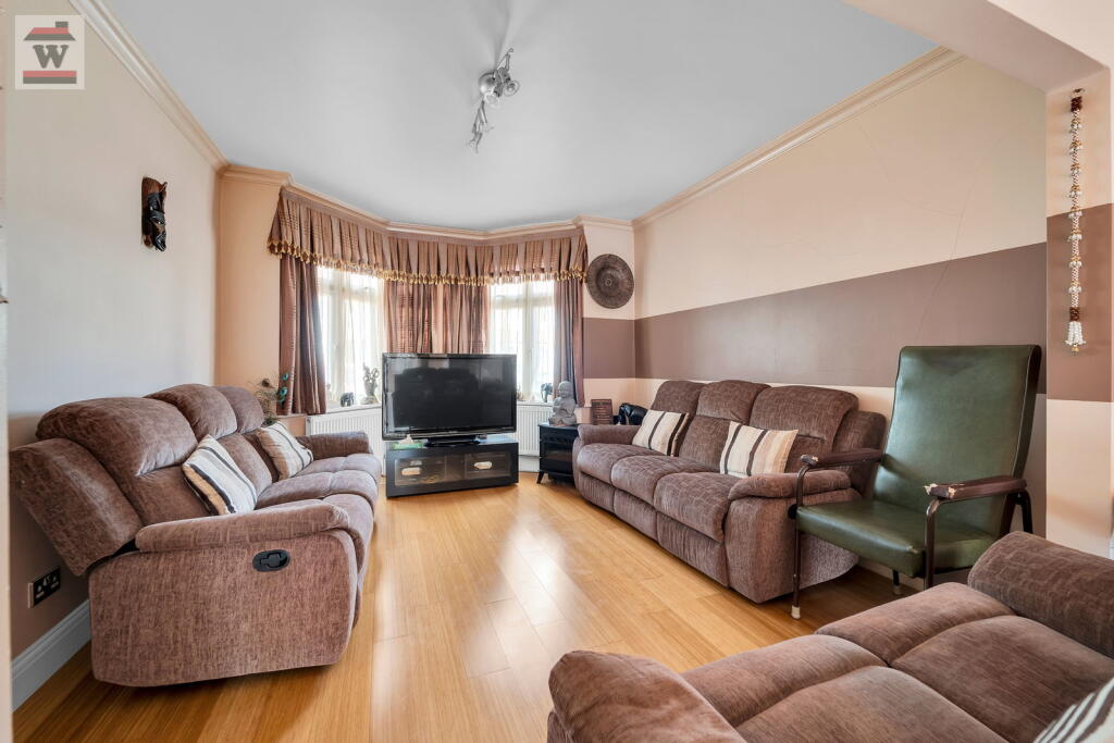 House in Twickenham - View 2
