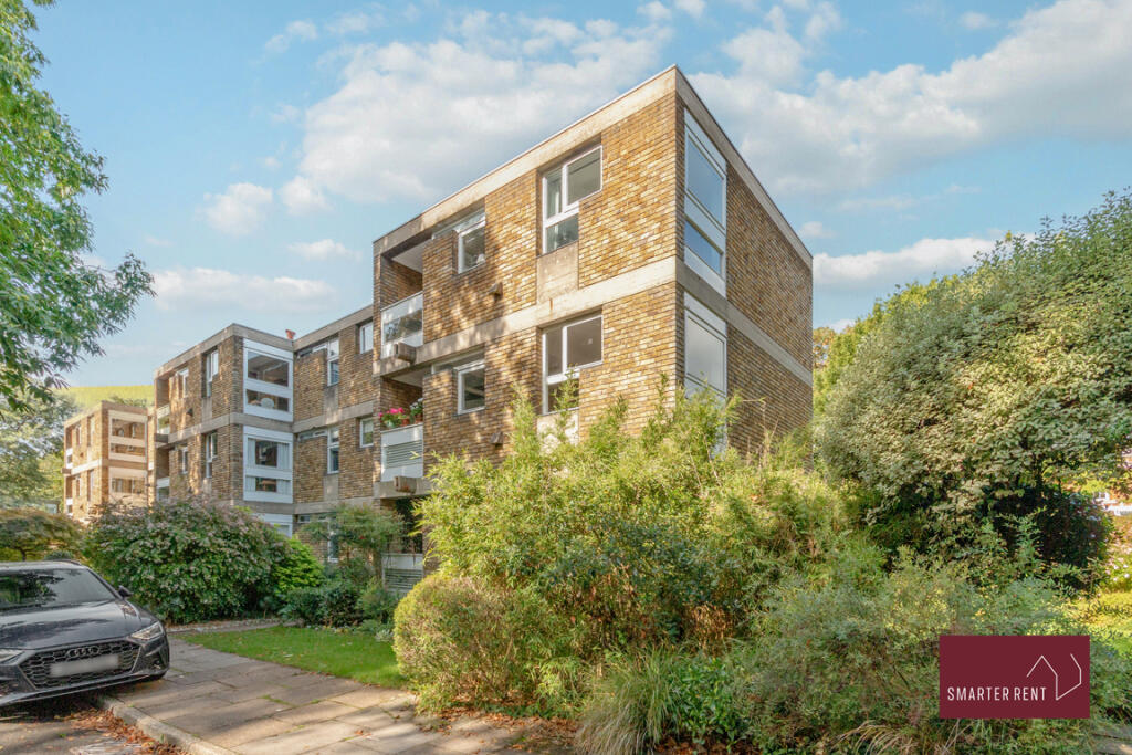 Main image of property: Langham House Close, Richmond, TW10 7JE