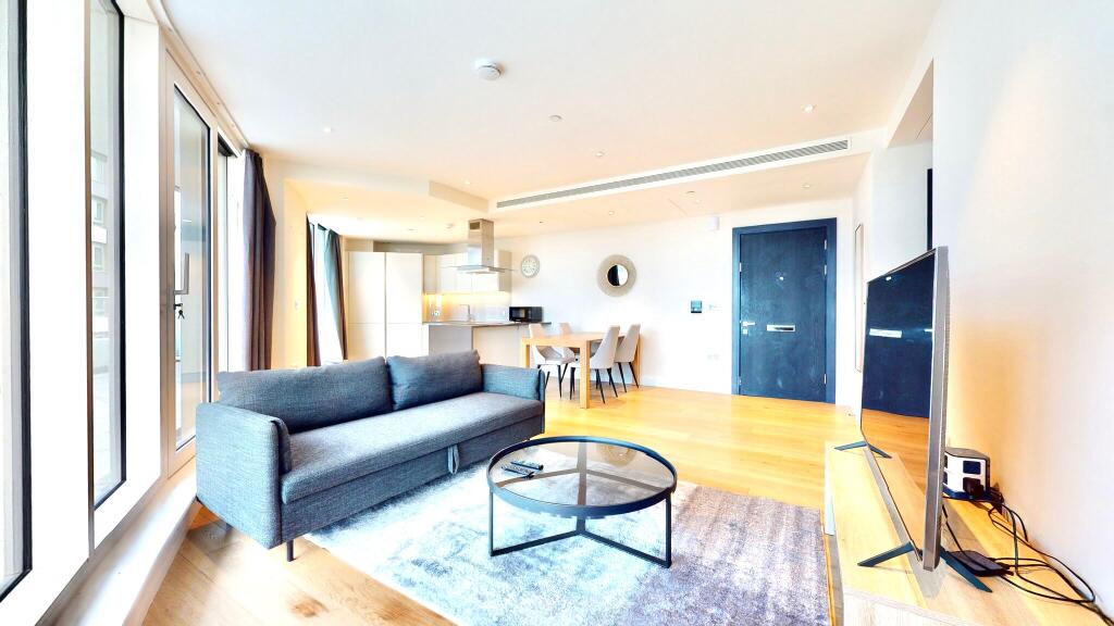 Camellia House, Chelsea Bridge, SW11 photo 3