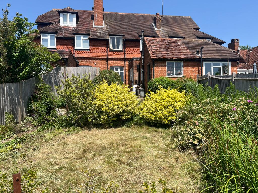 House in Sevenoaks, Westerham - View 2
