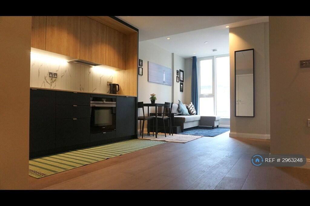 Main image of property: Gasholder Place, London, SE11