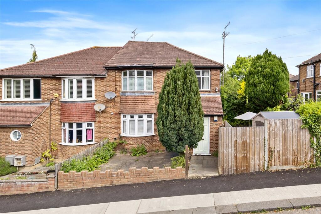 Main image of property: Oak Avenue, London, N10