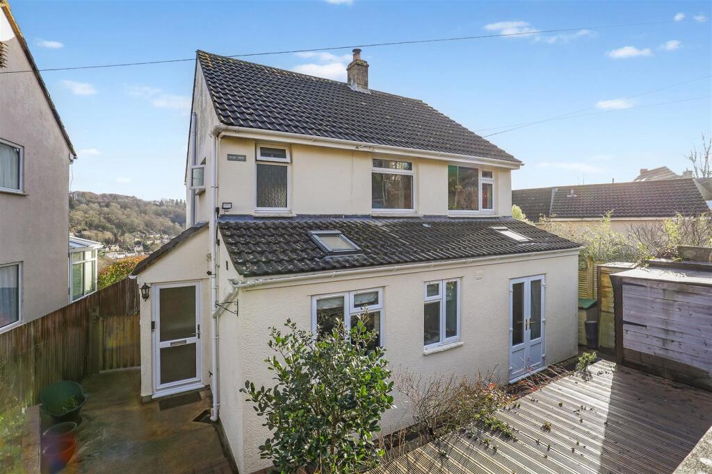 Main image of property: Moffatt Road, Nailsworth, Stroud