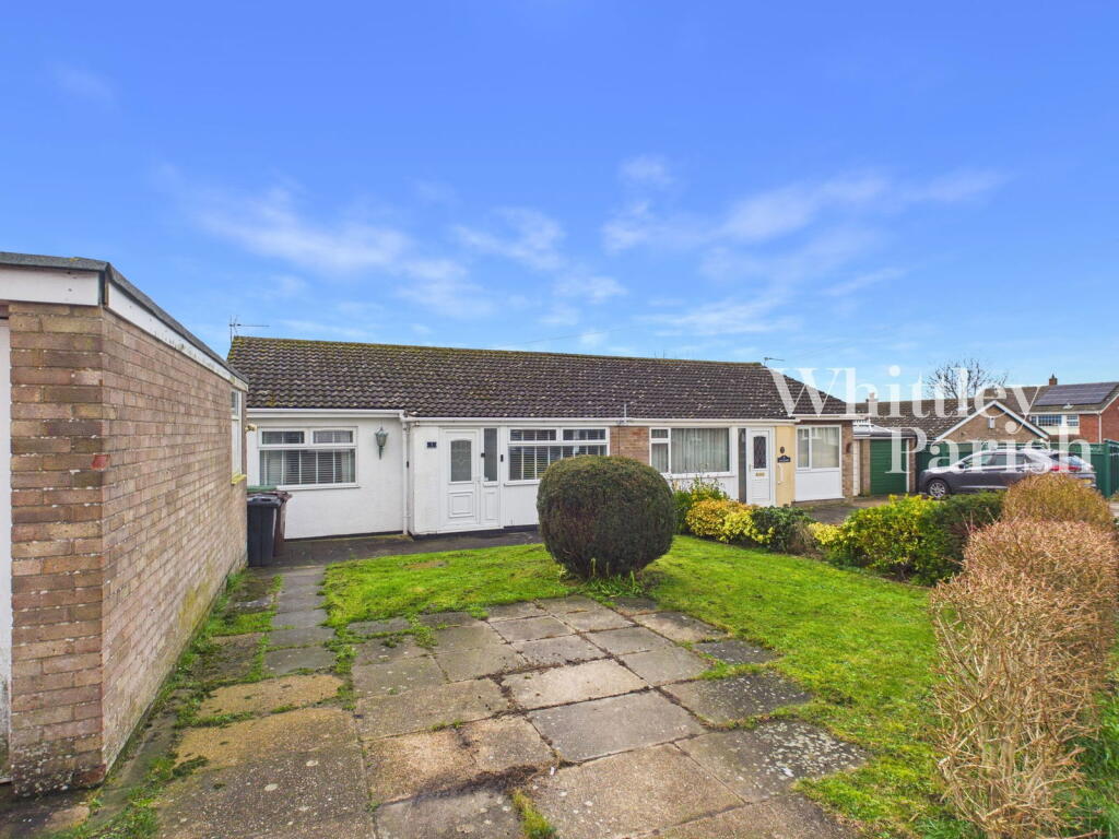 Main image of property: St. Andrews Close, Long Stratton, Norwich, NR15 2PN