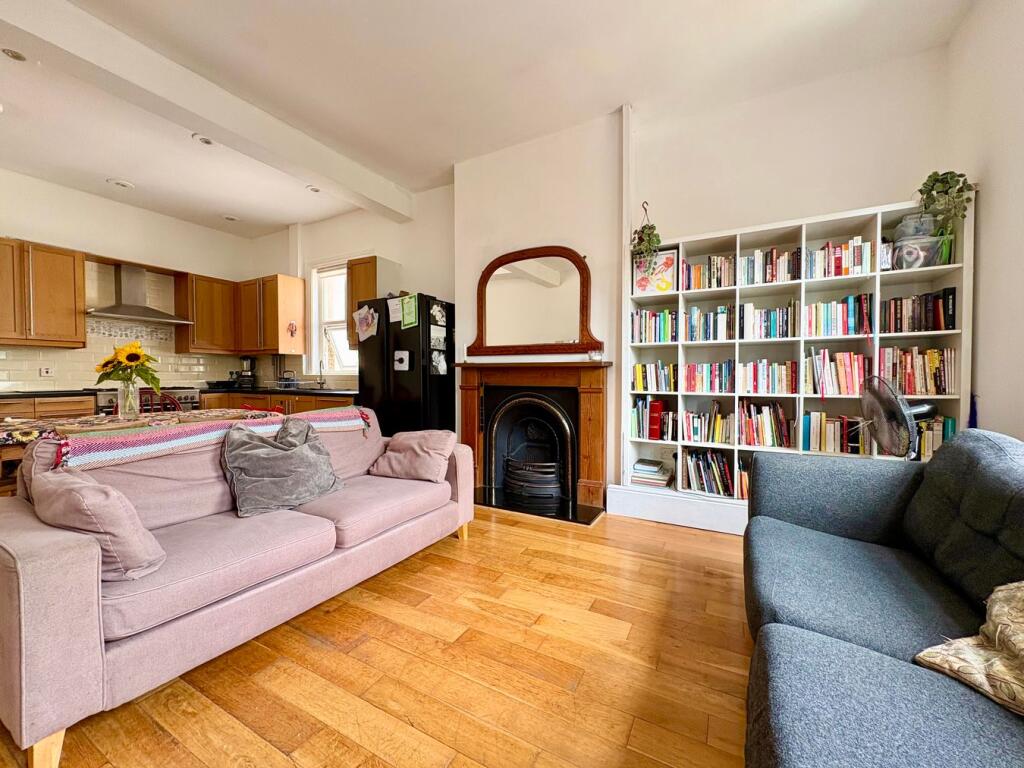 Apartment in Bexhill-on-Sea, Old Town - View 5