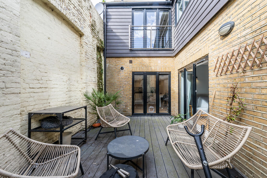 Apartment in London, Clapham - View 3