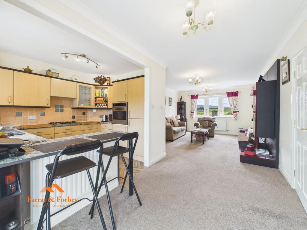 House in Pendle, Colne - View 3