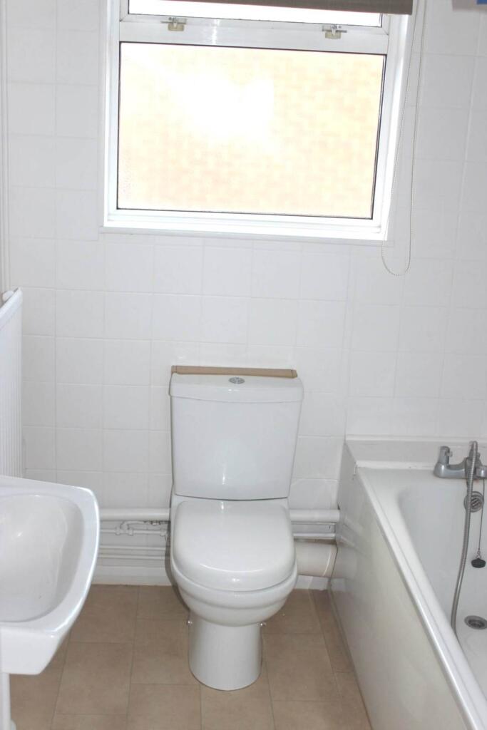 House in London - View 5
