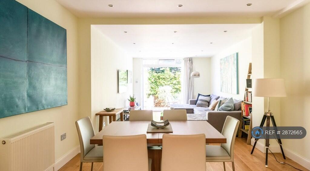 3 bedroom flat for rent