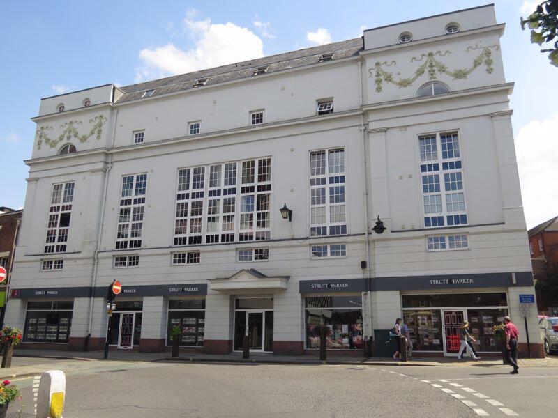 1-bed flat on Theatre Royal Apartments, Shoplatch, Shrewsbury, SY1 1HR, £160,000