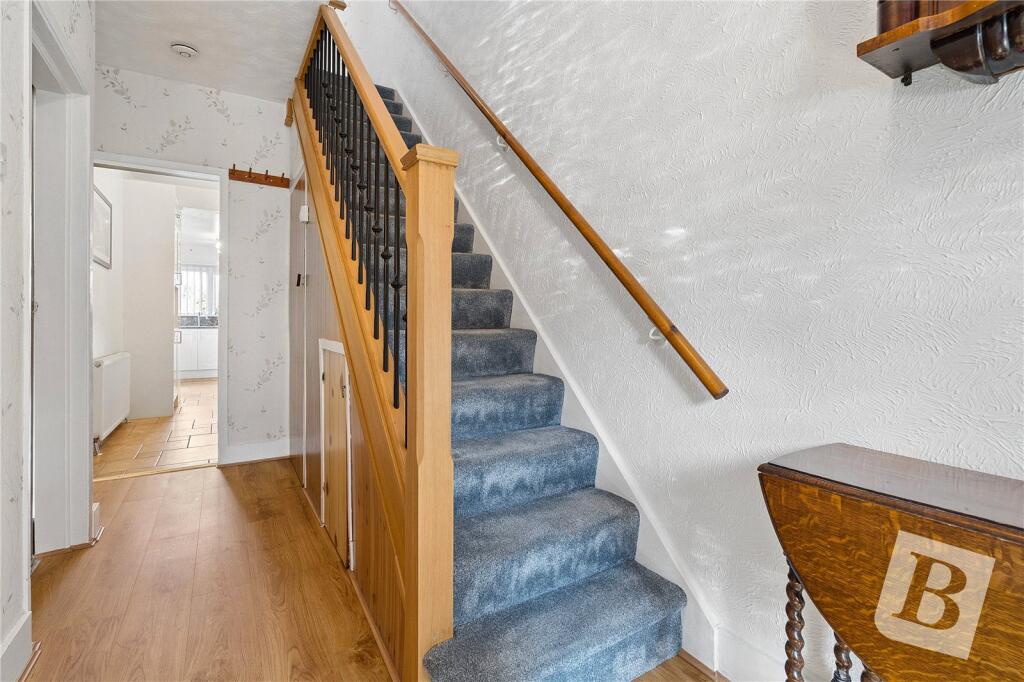 House in London - View 2