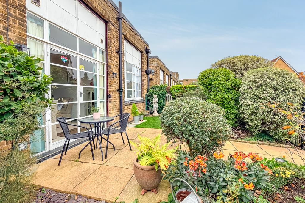 Main image of property: Chelsea Court, Dalys Road, Rochford