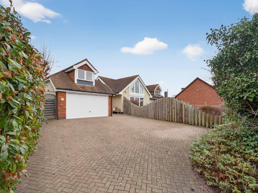 Additional image 51 of Truly distinctive family home, 1 Lamb Lane, Redbourn, AL3