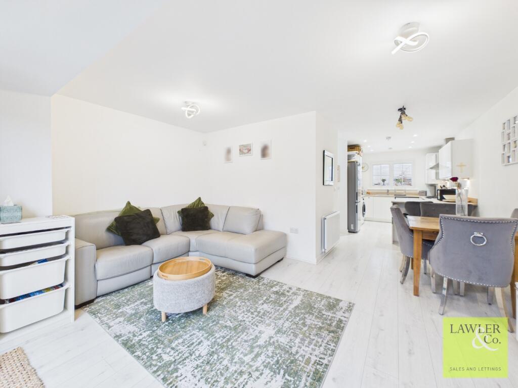 Caledonian Gardens, Hazel Grove, Stockport, Cheshire, SK7 6GB photo 3