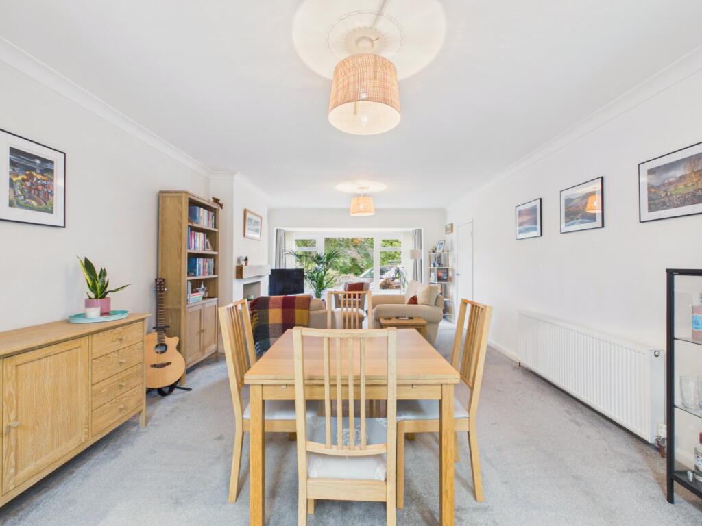 House in Willerby, East Riding of Yorkshire - More