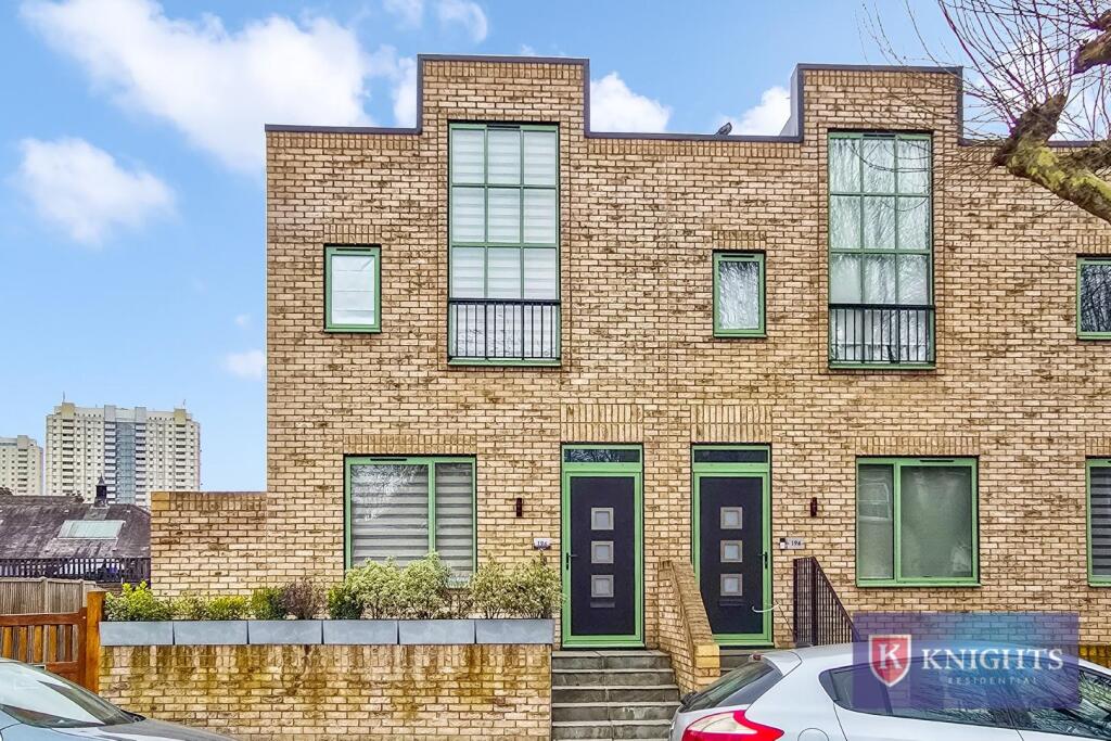 Main image of property: Victoria Road, London, N9