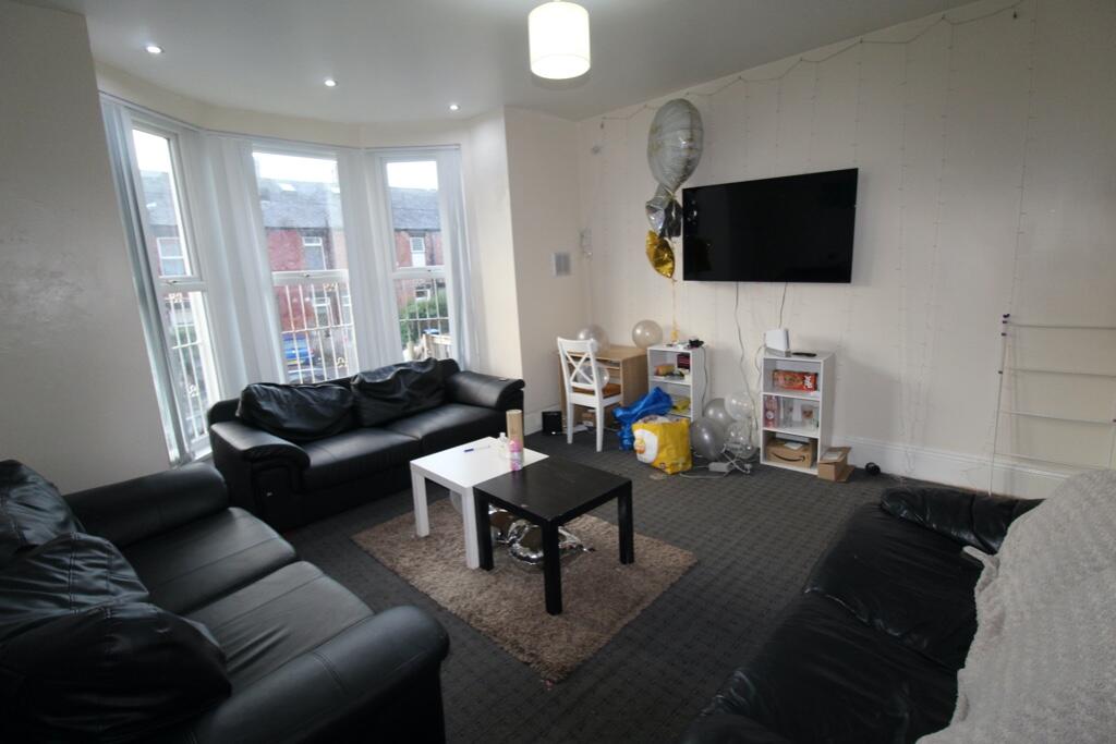 House in Leeds, West Yorkshire - More