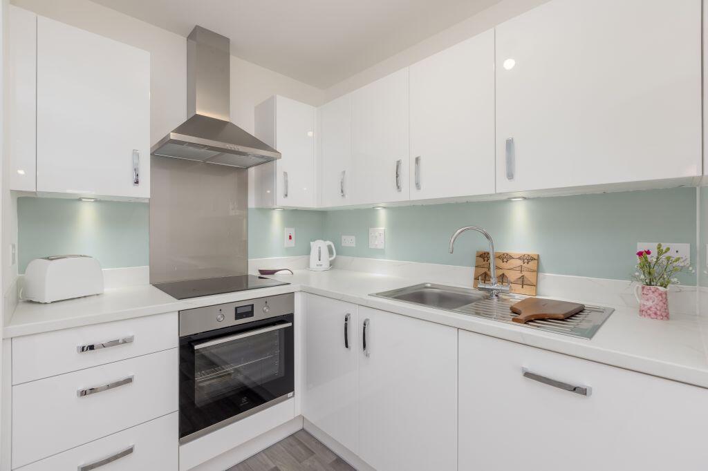 Apartment in Edinburgh, Baileyfield, Portobello - More