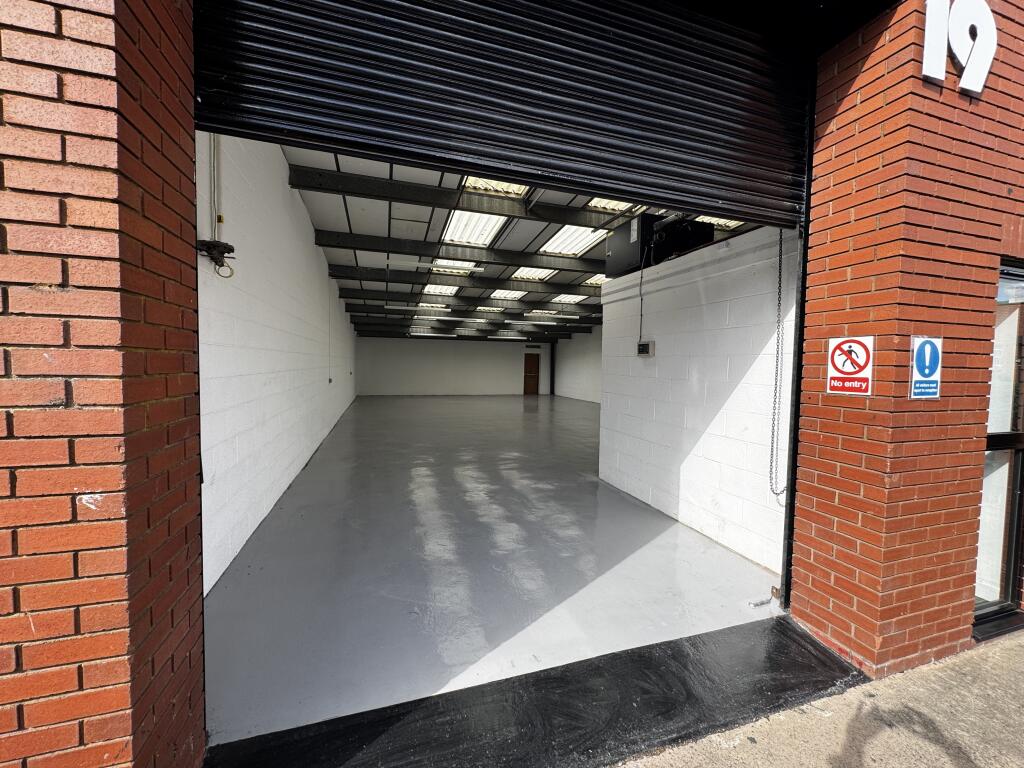 SHUTTER ACCESS