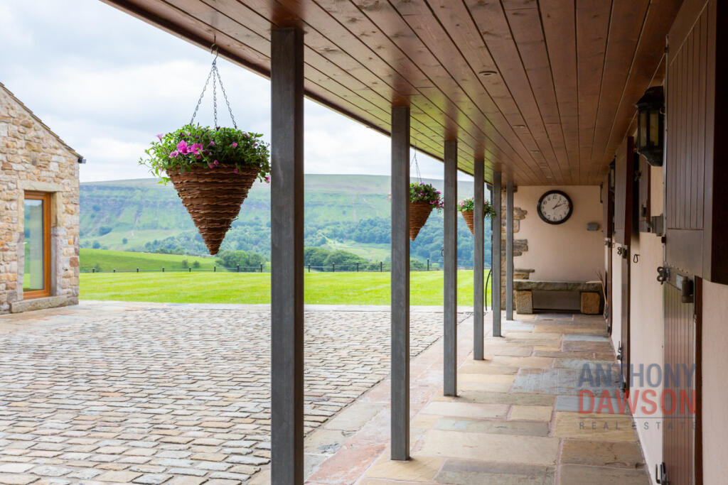 Additional image 28 of Merrills Head Barn, Long Causeway, Burnley, BB10