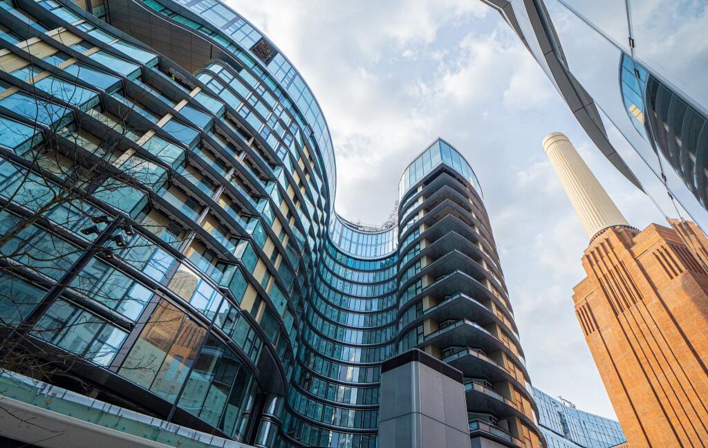 Apartment in London - View 3