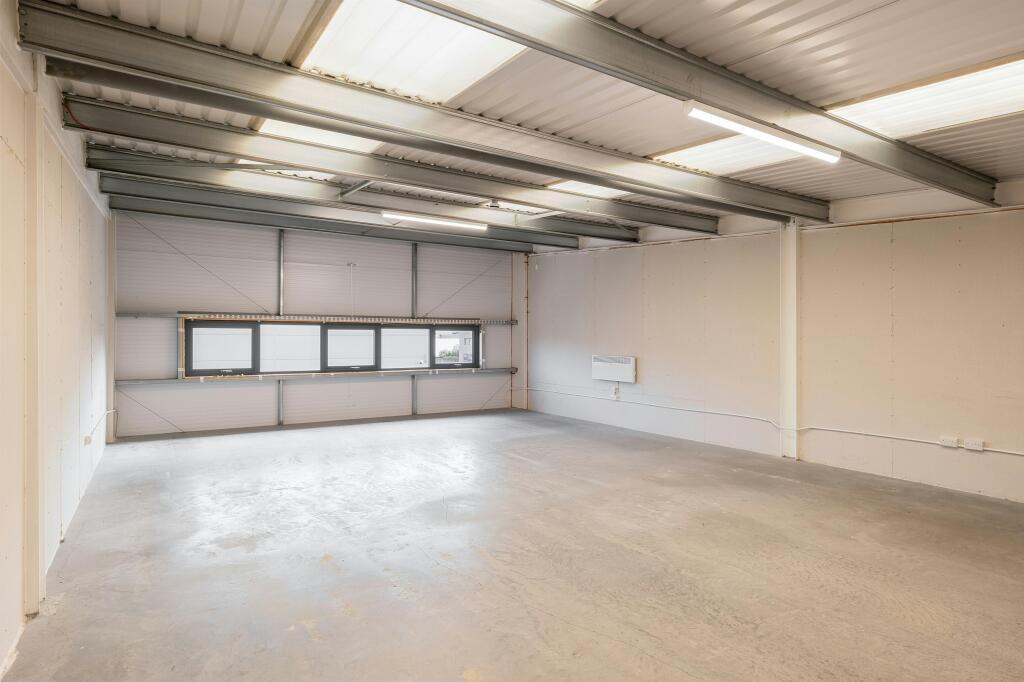 BroughtonInternal9.jpg
