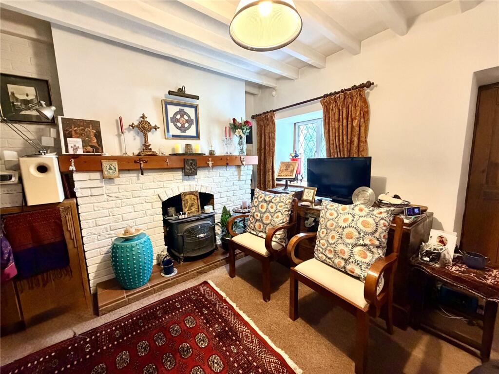 House in Bangor, Tyddyn-mynyddig - View 2