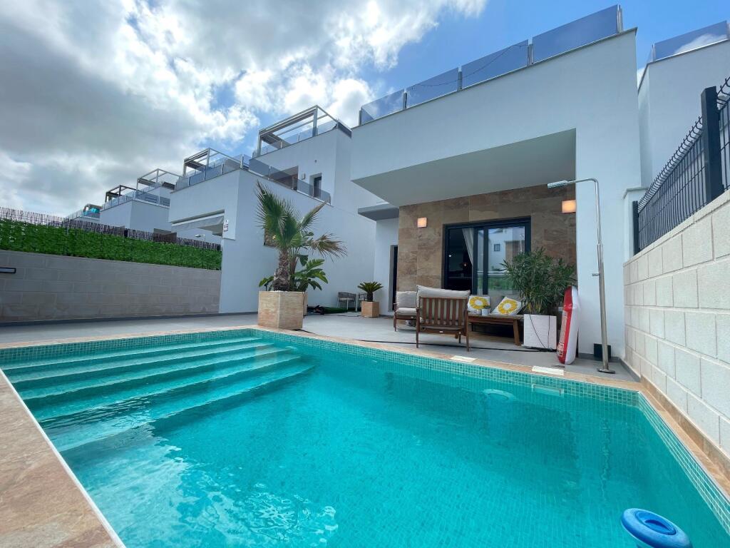 Main image of property: Valencia, Alicante, Ciudad Quesada