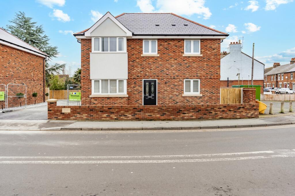 Main image of property: Woodnesborough Road, Sandwich, CT13