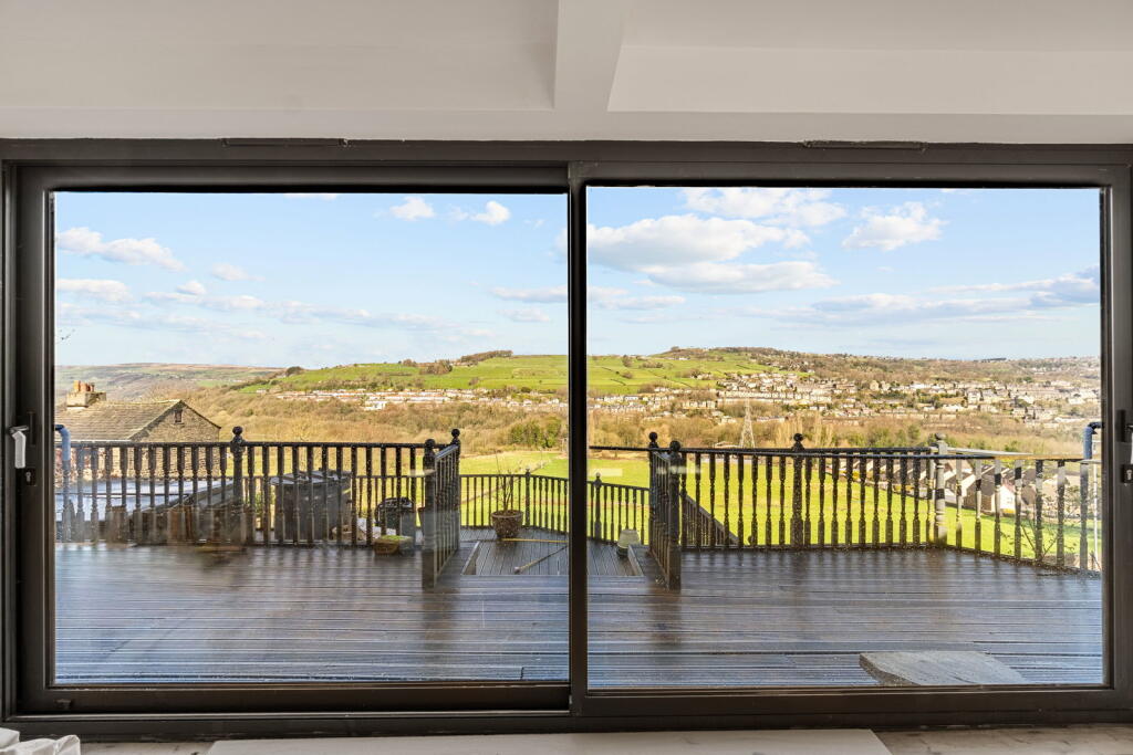 House in Calderdale, West Yorkshire - View 3