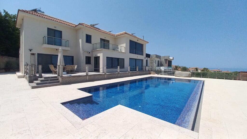 Main image of property: Arapköy, Girne
