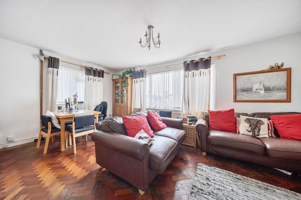 Downland Road, Calne photo 3