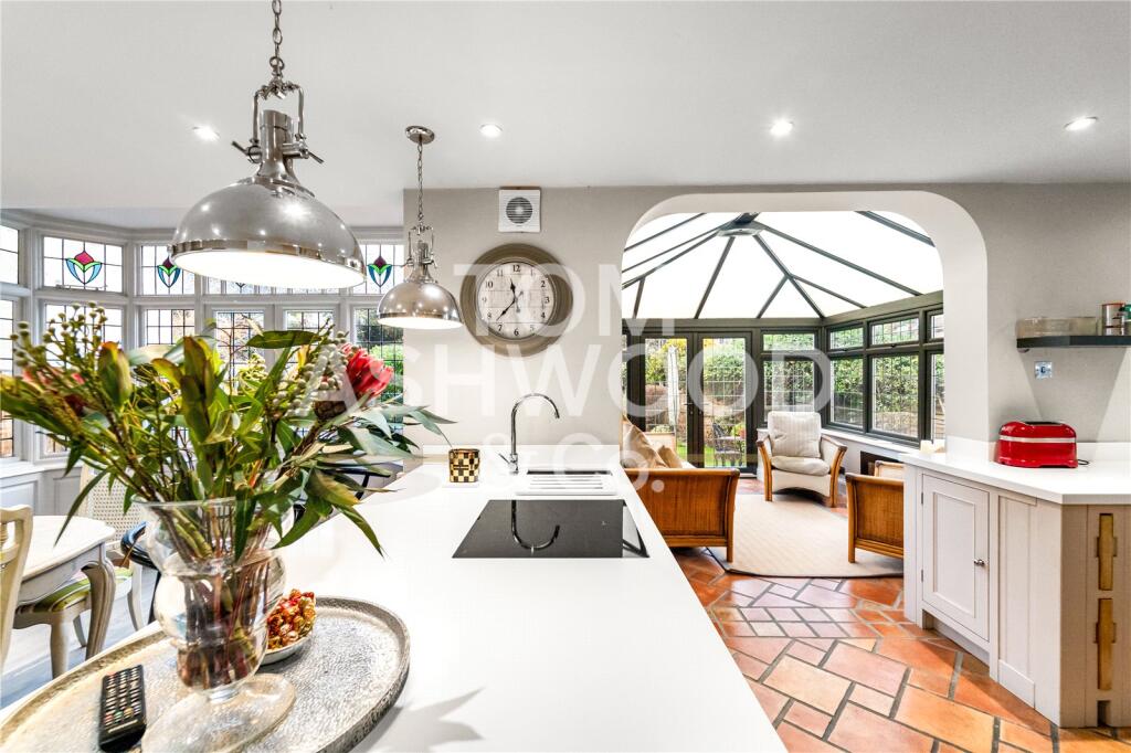 House in Ilford - View 4