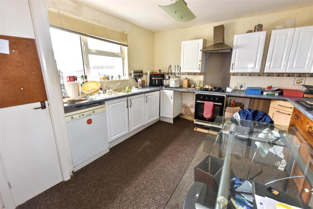 House in Camborne, High Condurrow - More