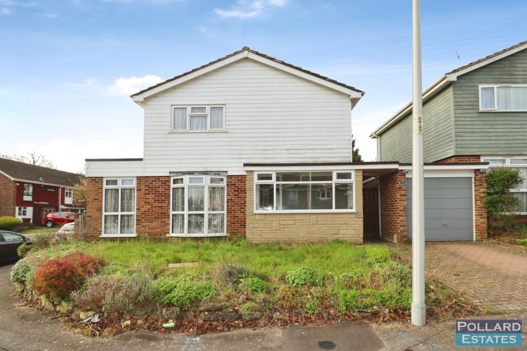 Main image of property: Campleshon Road, Rainham