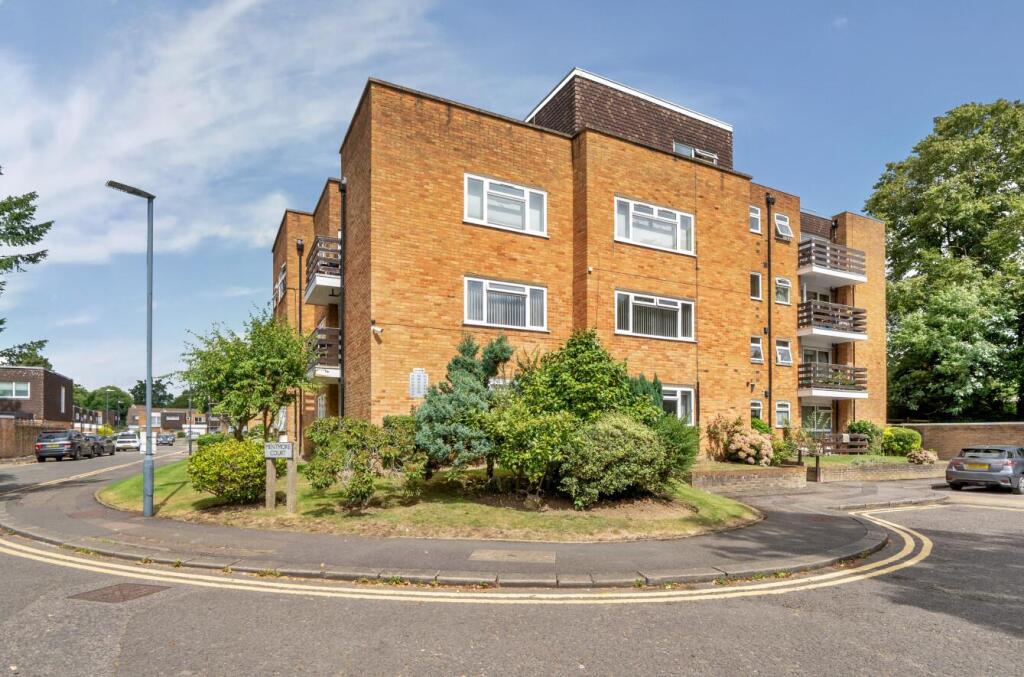 Main image of property: Mentmore Court, Stanmore, HA7