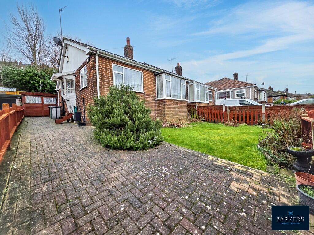 Bromley Road, Batley photo 2